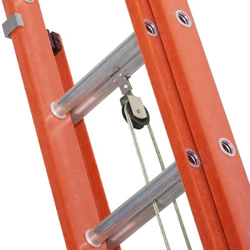 Escada Extensível 19 Degraus Síntese Tipo D Fibra de Vidro 3.6x6.0 Metros