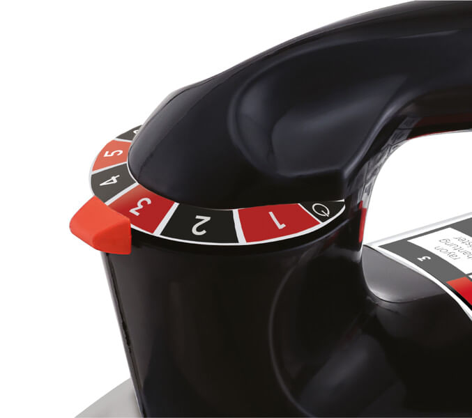 Ferro á Seco Alumínio Cromado 220V 1000 WATTS Black Decker