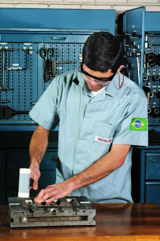 Martelo Antriretrocesso Com Cabo em Fibra 25 Gedore