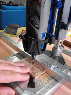 Suporte Vertical 220 Dremel