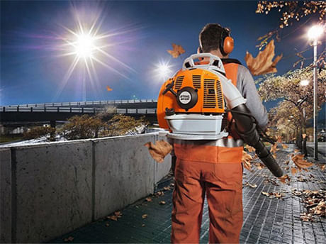 Soprador de Folhas á Gasolina BR-430 Costal STIHL